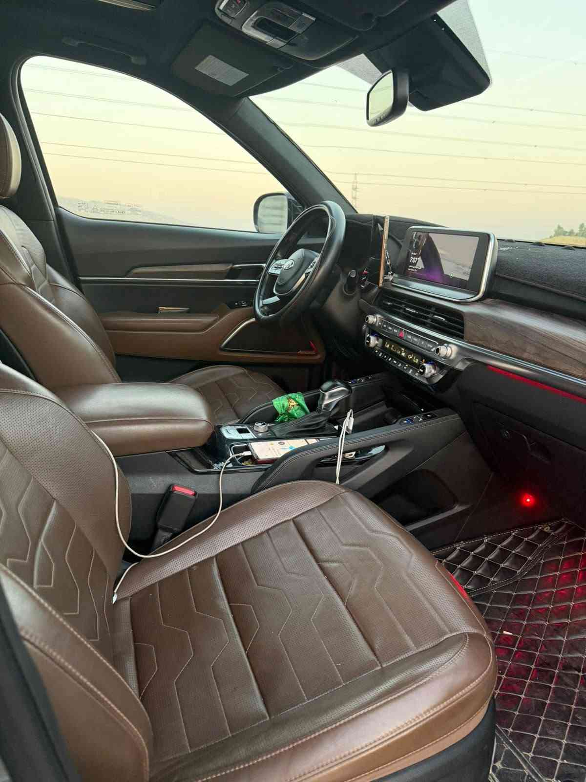 السلام عليكم كيا تولورايد 2021 SX-prestige_X-PRO
🔹 التسجيل: دهوك

🔹صور الحادث ب المنشور 
                       

                        

🔹 مغلفة ppf بالكامل 

🔹حالة اليرباك : دركه ستيرن 

🔹 المواصفات: فول الفول للاخير شنو ابالك مواصفات بيها 

✅بصمه

✅ كامرات اماميه وخلفيه و ب المري 

✅ شاشة 

✅سقف كنتاره 

‏✅ CarPlay

✅ مداخل شحن + شحن لاسلكي

✅ كشنات منفصلة

✅ كشنات كهرباء

✅ كشنات تبريد وتدفئة

✅ قيادة ذاتية + وقوف ذاتي

✅ حساسـات خلفية

✅ بردات أبواب

✅ دواخل جلد مشمشي

✅ فورويل 4x4

✅ فتحتين سقف سلايد 

✅ لد نهاري LED

✅ 5 مودات قيادة

✅ هندبريك بصمة

✅محرك 3800 – 6 سلندر

🧨 السعر : 220 و بيه مجال و تحياتي للجميع

📩 للتواصل:

📞 ***********(واتساب أو اتصال)

📍 المكان: كربلاء
