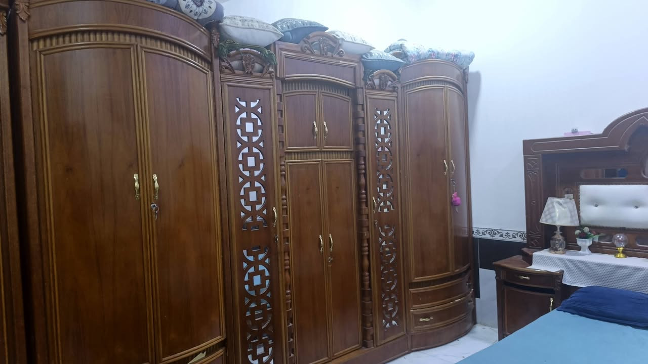 غرفه صاج نظافه 90/100السعر مليون وميه وبيه مجال الاستفسار ***********
