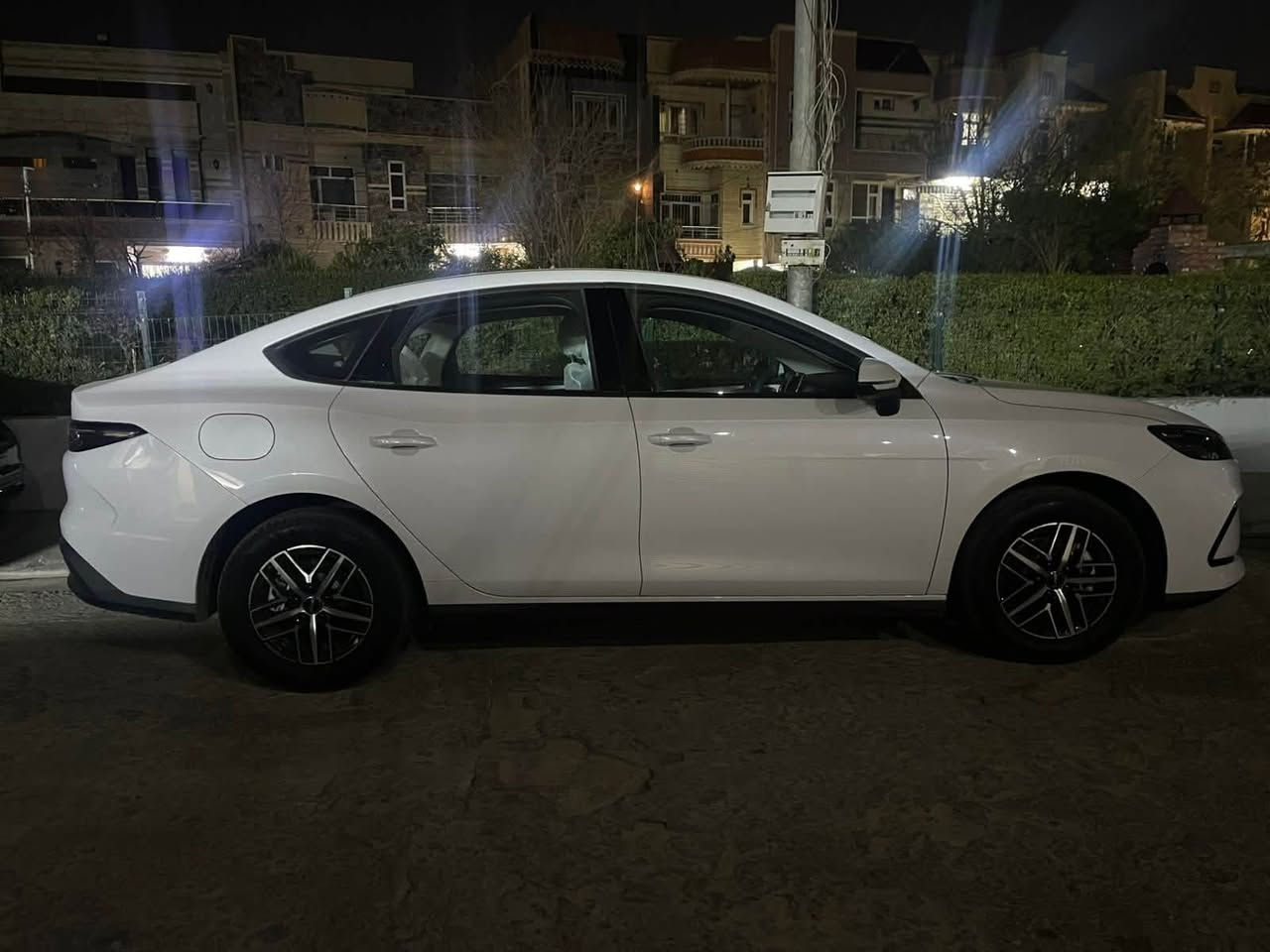 Byd sale 05 هيجي نيه ويل كروم زماره كاتيه ته نيا ٣ سي هه زار موديل 2025 رويشتوه مانيكيكي ماوه بو ره قم نرخي 133$ مجاليكي كه مي تيدايه وه كو صفر وايه ماشالله موبايل ***********
