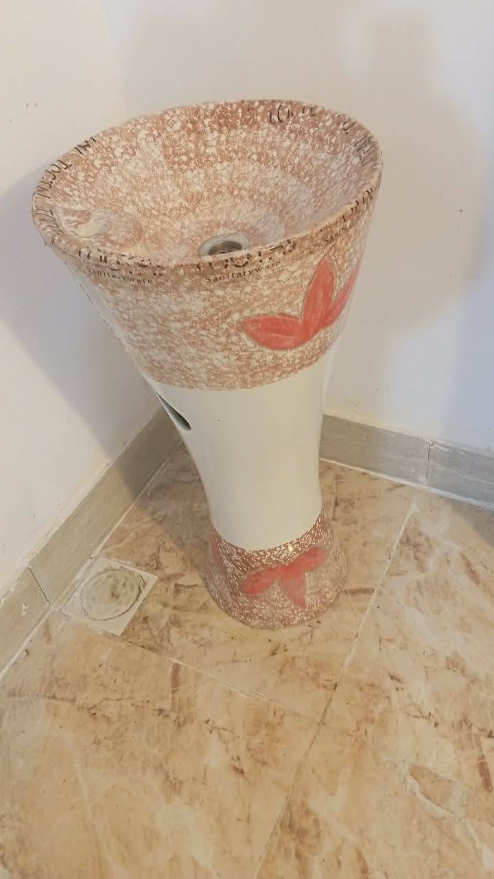 مغسلة • مستخدمة شهر • جديدة