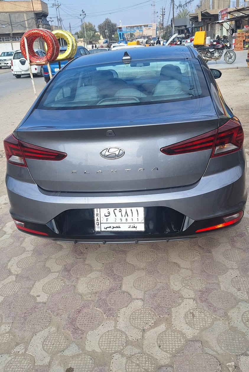موديل 2019 كير at بلادي باسمي رقم بغداد ماشيه 120 ميل باسمي رقم بغداد ليبل واحد ضرر امريكا فقط بدون دواخل جاملغ وبنيد نفسهن مصلحات ايرباك دركه فقط السعر 130 وبيها مجال بابل المسيب ***********
