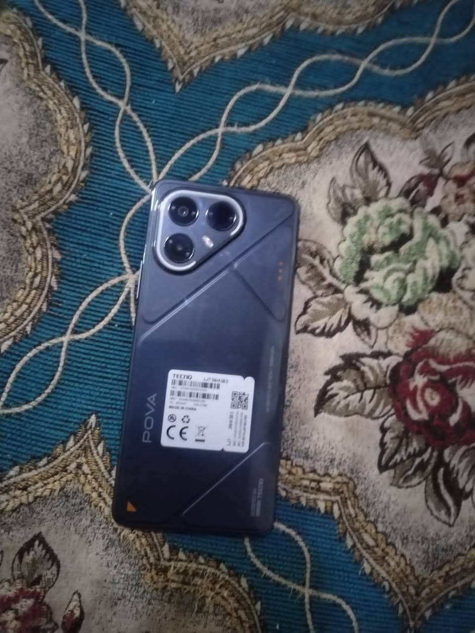 السلام عليكم بوفا سفن فايف جي ذاكره ٢٥٦ جديد زلغ مابي مكفول سعره قفل ٣٠٠ مكاني بصره جمعيات ***********
