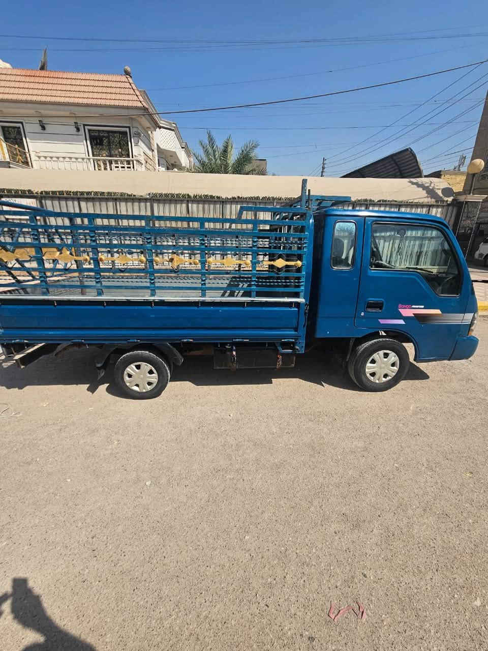 كيا ام عيون
موديل 2000
بغداد بسمي 
مكينه تبخر 
تخم تاير 
مكانات صبغ 
سعر 73
مكان بغداد العبيدي 
استفسار ***********
