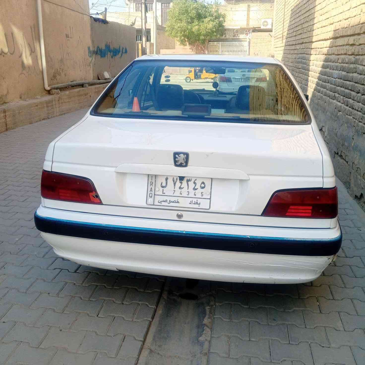السلام عليكم بيجو بارص موديل 21 رقم بغداد مكفولة عدى بارد بل جاملغ الخلفي الايسر السعر 72وبيهة مجال بصيط الهاتف ***********
