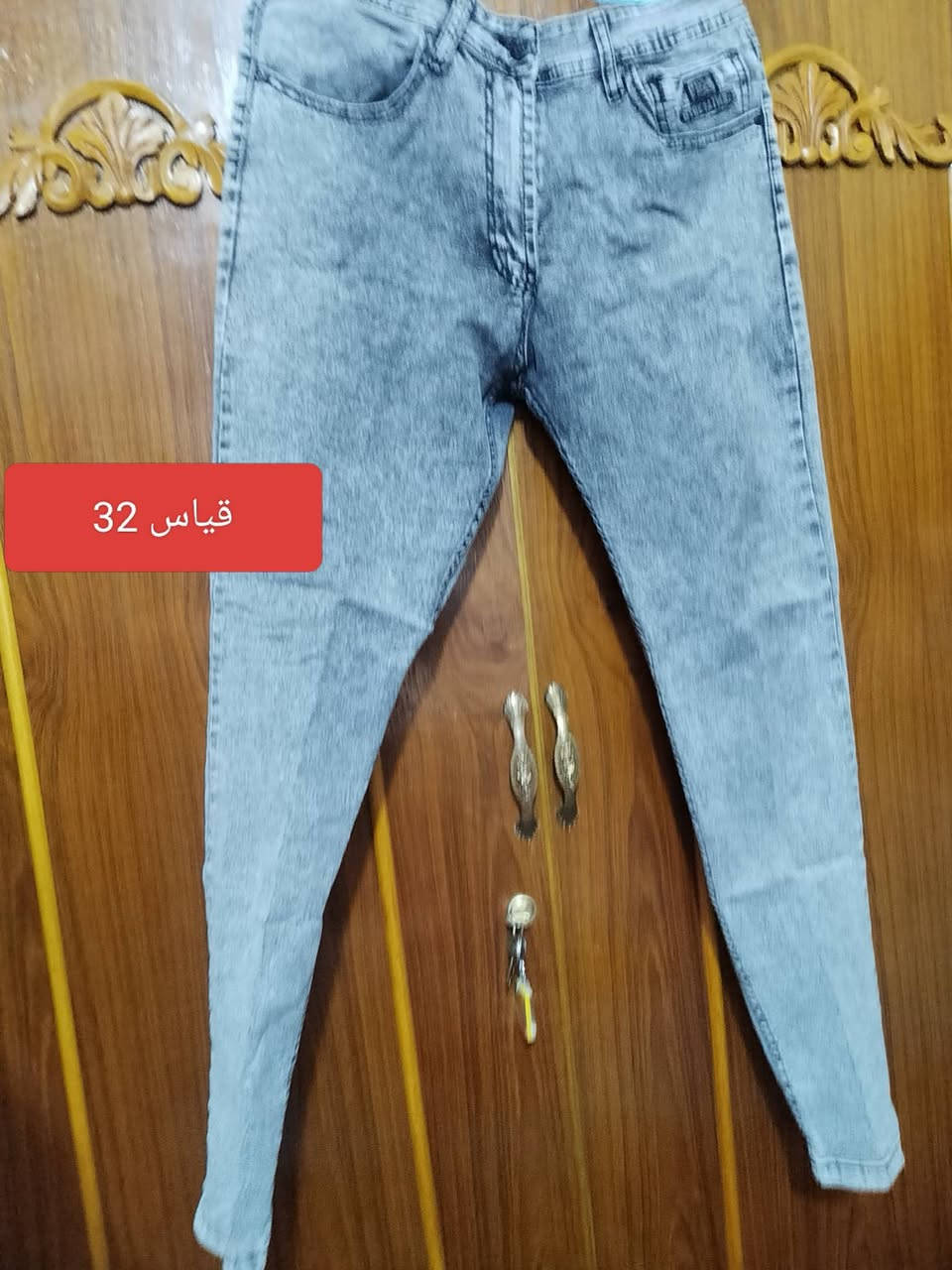 رجالي • تيشرتات وبنطلونات • مقاسات 34/32/2X