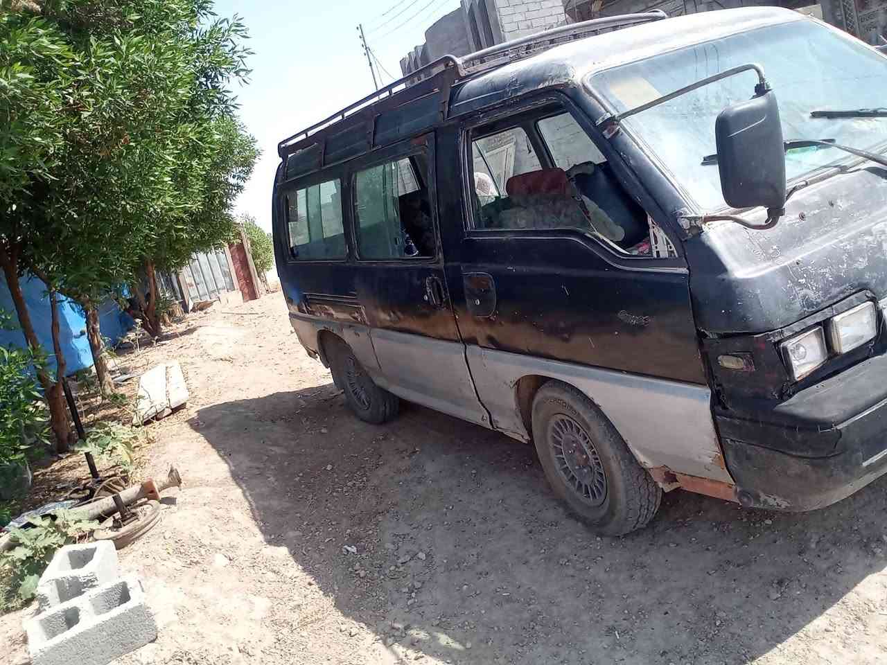 وبهسلام عليكم مرني خصت الكروب عندي كيه هونداي محرك وكير بيها مال كيه بنكو مشروطات ما مطلوبه لو الف شرط تحويل مباشر مكاني الكرمه ريدها مراوس فقط شعندك نزل مراوس فقط  ***********رقمي بيه واتساب
