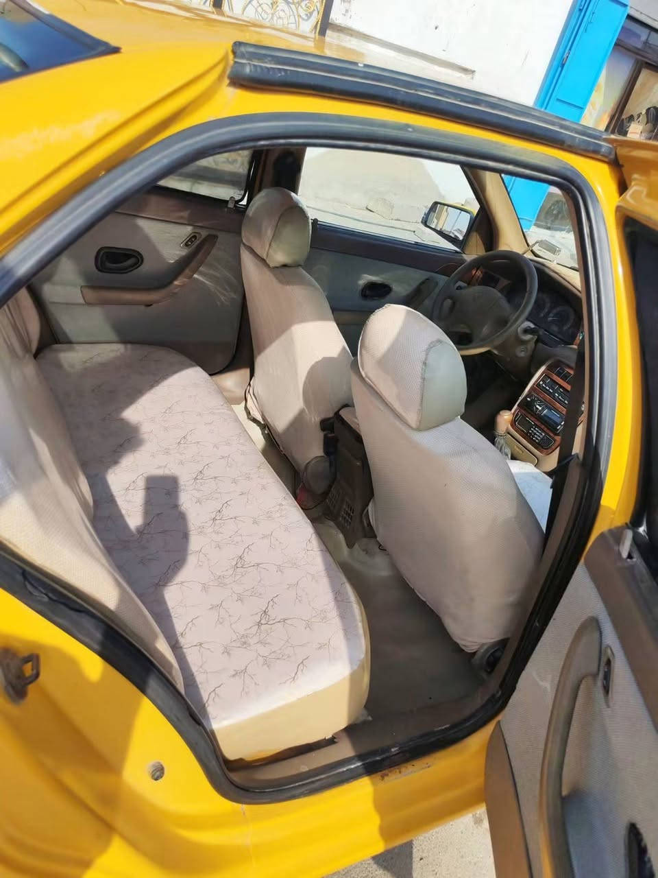 سلام عليكم
سياره سمند موديل 11
سياره خير من الله 
كير ومينكه بلادي
 كهربائية كله شغاله  رقم مميز
بيه بنيد وجاملغ مبدل 
سعر 32 وبيه مجال عنواني كوت ***********
