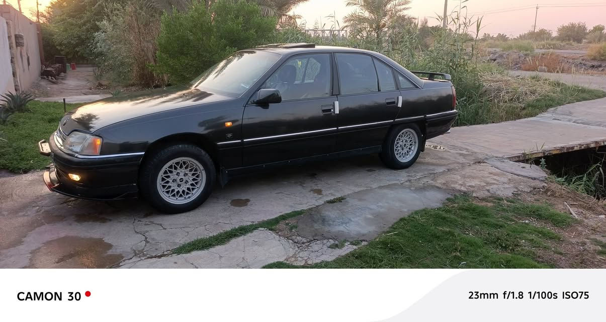 اوبل وميكا موديل 91
رقم بغداد مشروع وطني 
تحويل ثاني يوم
سنويه 30
هزه صاقطه صار سنتين
صدر امامي خلفي جديد 
تخم تايرات 
خساس مابيها 
صبغ عام  جماليه
سياره دكت جاكوج مابيها 
مكان ديالى دلي عباس 
الستفسار ***********

نص مكتوب في الصور:
- CAMON 30
- 23mm f/1.8 1/100s ISO109
- CAMON 30 23mm f/1.8 1/100s ISO75
- CAMON 30 23mm f/1.8 1/100s ISO145