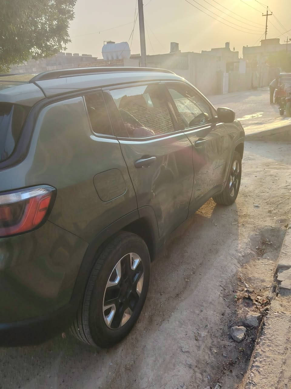 جيب كومباس 18حرة رقم بغداد تحويل مباشر بصمه جلد فور ويل مكينة 2400 حادث خفيف السونار مرفق بـ المنشور السعر 120 وبيه مجال رقم *********** العنوان ميسان الجمعيات
