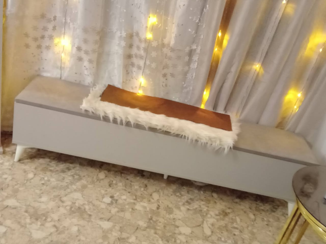 سلام عليكم غرفه مستخدم للبيع لغرفه نضيفه حيل سعره ٧٠٠ وبيهة مجال للإستفسار واتساب *********** مكاني بغداد
