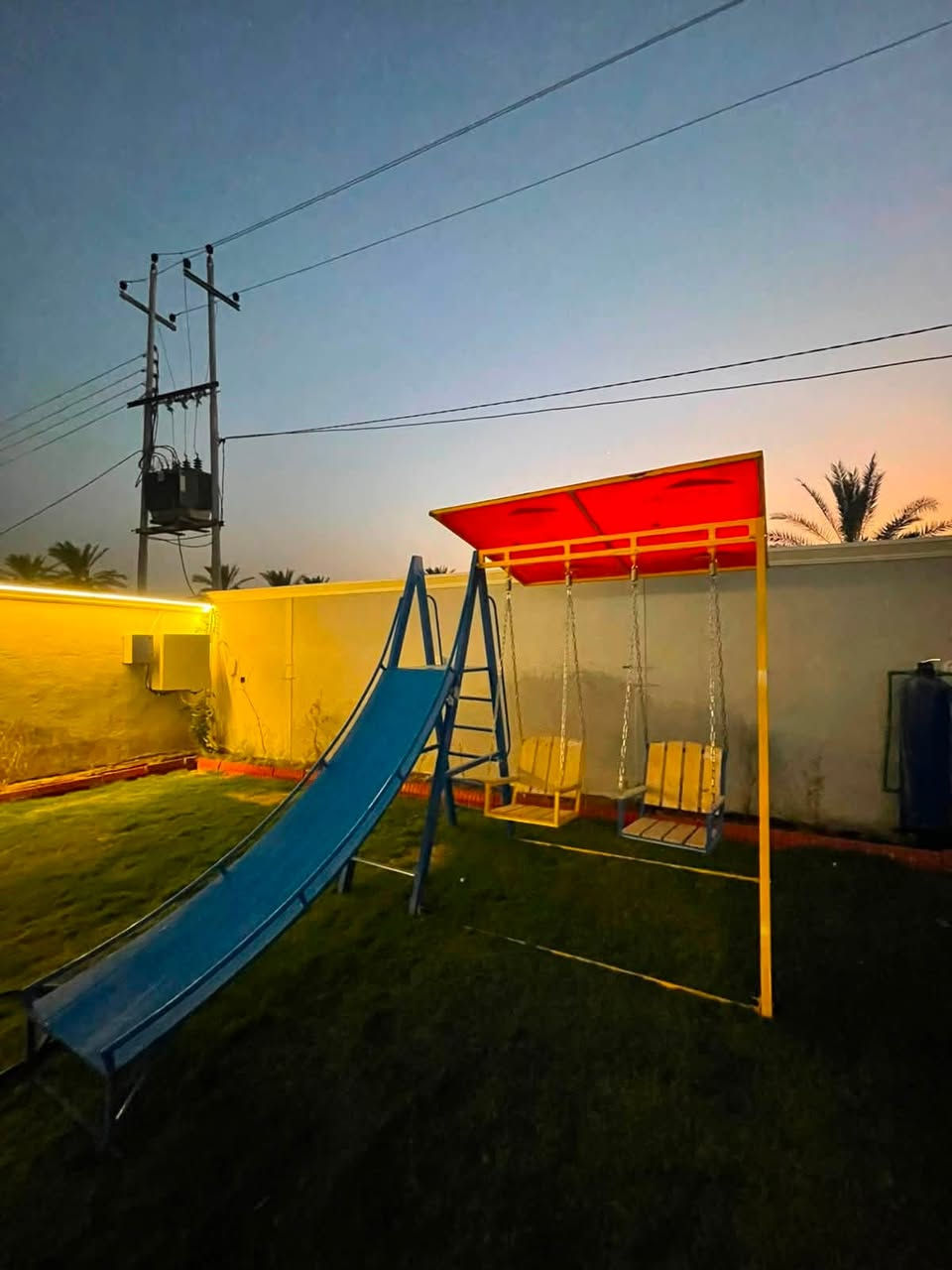 مزرعة للإيجار اليومي 🏡🌳

📍 الموقع: بغداد – الدورة – البوعيثة

✔️ أجواء هادئة ومناسبة للعوائل والشباب

✔️ مساحة واسعة وخدمات متوفرة

✔️ مثالية للراحة والونسة

📌 للحجز والاستفسار يرجى الاتصال أو المراسلة على واتساب: 
 📞***********
 موثق في تطبيق اجرلي لسياحة المزارع في العراق 🇮🇶
