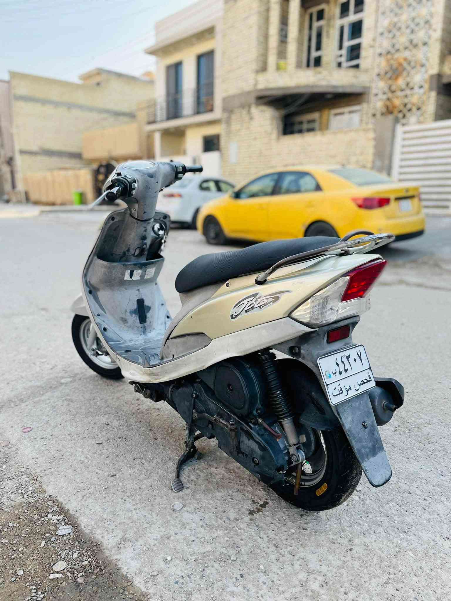 سلام عليكم 🫡 دراجه 🛵ماكس منغولي للبيع دراجة مال رمبة مكينه برغي ما مفتوح بيه كفرات جدد ختم واحد سلف وهندر واحد كهربائيات كله شغاله اشاير ولايت عالي ناصي دراجه جديده اوراق الدراجه كامله السعر٧٥٠ وبيه مجال بسيط المكان الدراجه بغداد حي اور الاستفسار  📞***********￼
