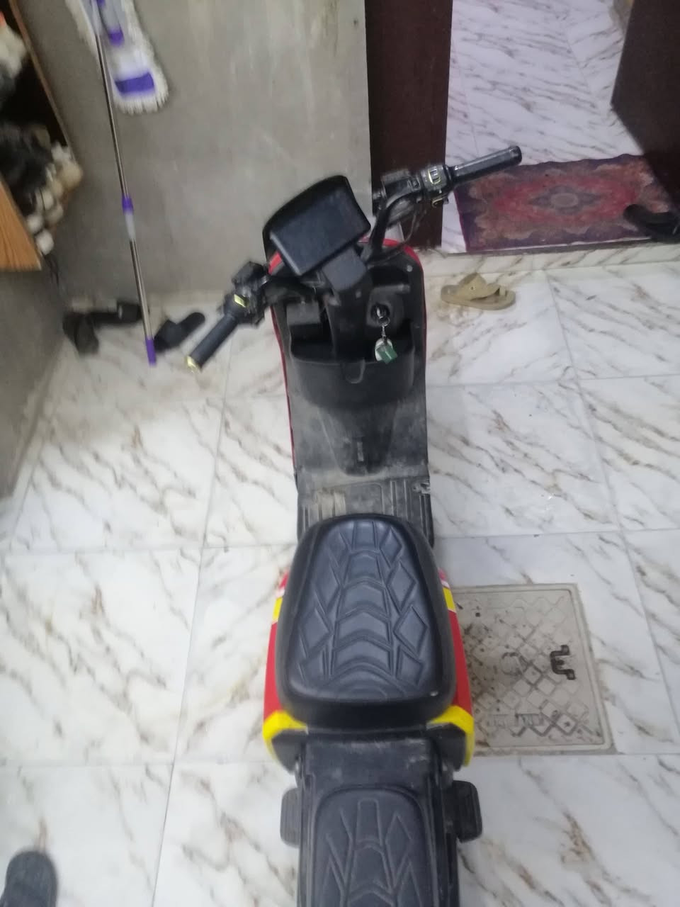 السلام عليكم دراجه البيع استخدام اقل الشهر سوت حادث بصيط وكطع الوايرات علمود محد يطلع بيها الدراجه كلش نضيفه مكلف ***********
