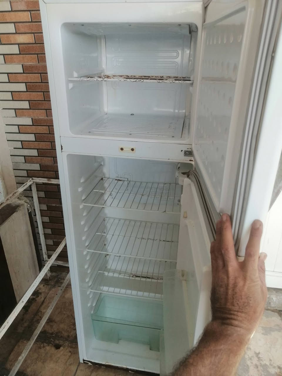مبردة سوبر الكتريك حجم ٢ ونص سرعة وحدة سعرها ٧٥ وبيها مجال حك الجية بلازم حجم ٥٠ شاشة مكسورة سعره ٣٠ بي مجال حك جيه ثلاجه  شغالة كامل ١٢٥ بيها مجال مكاني كركوك شارع المعارض الشراي هاي رقمي *********** واتساب فقط
*********** اتصال
 مبردة سوبر الكتريك حجم ٢ ونص سرعة وحدة سعرها ٧٥ وبيها مجال حك الجية بلازم حجم ٥٠ شاشة مكسورة سعره ٣٠ بي مجال حك جيه ثلاجه  شغالة كامل ١٢٥ بيها مجال مكاني كركوك شارع المعارض الشراي هاي رقمي *********** واتساب فقط
