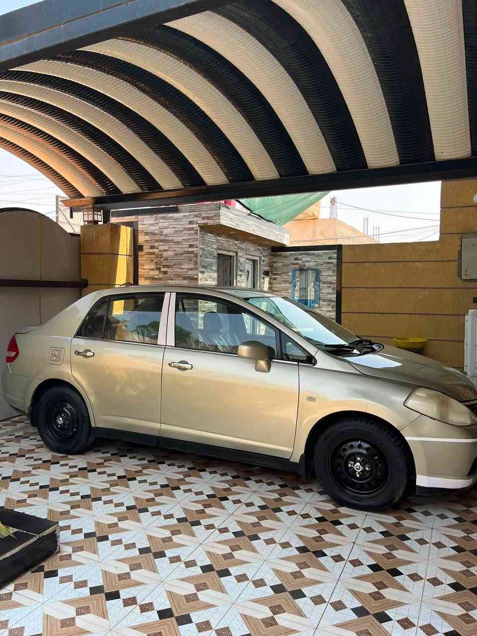 مرحبا شباب نيسان تيدا ياباني خليجي موديل 2007 كير ومكينه مكفولات ماشيه 188 رقم بغداد دولي بأسمي كير اوتو جام اوتو شاشه دوشمة خلية سفاري لايت زنون اصلي بلوجكترات زنون تبريد ثلج صدر جديد سيارة خير من مصبوغه حزام بسبب جراد مكفوله من تبديل وتكم ووشواصي وضربه القوية سعرها 73 وبيها مجال قليل ومكانها بالكوت مركز مدينة شراي يتصل ***********
