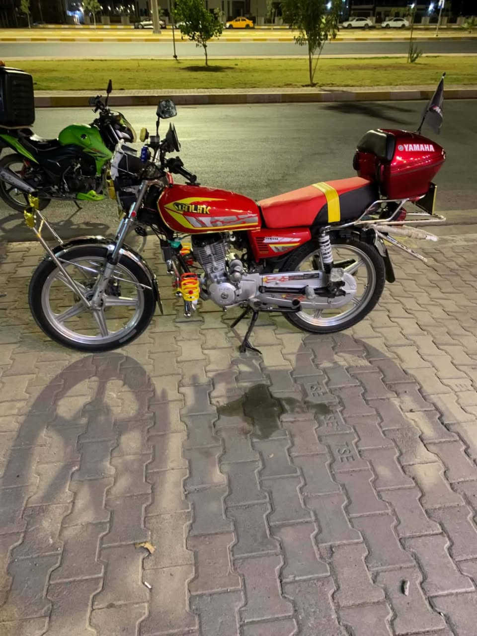 دراجه رايدها 650 بيها مجال ***********
