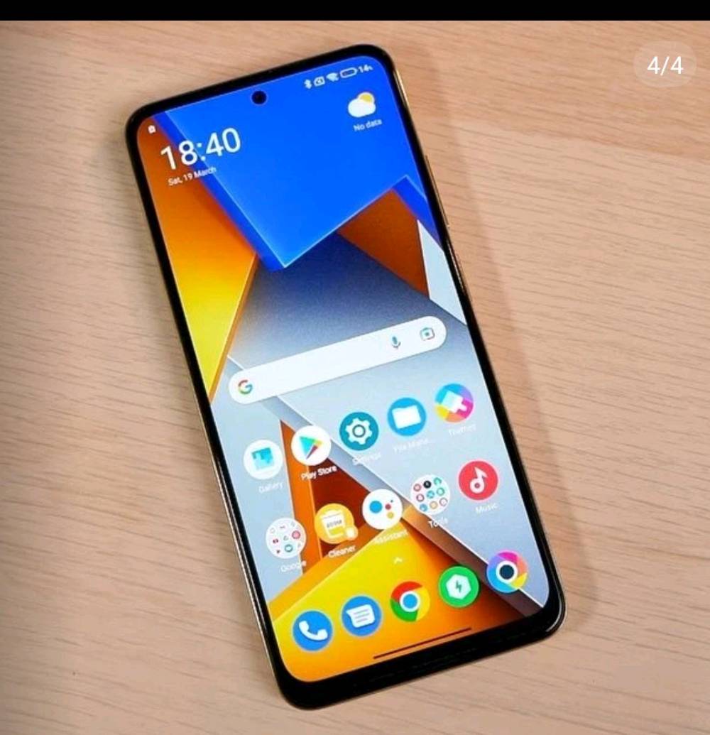 بوكو M4 برو 5G • ٢٥٦ جيجا ٨ رام • بطارية ٥٠٠٠