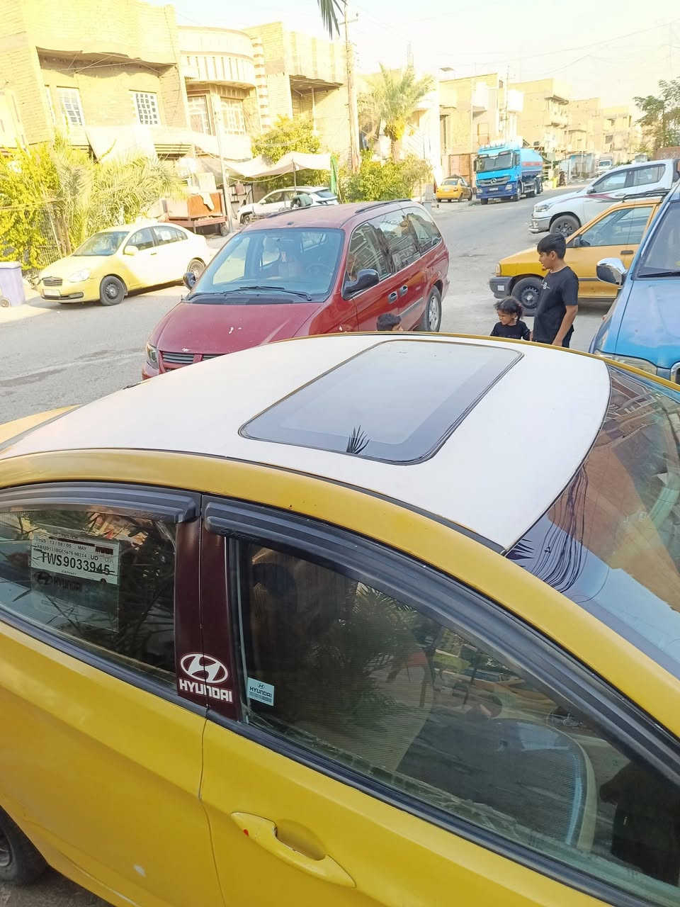 سلام عليكم اكسنت موديل ١٢ رقم بغداد دولي هزة جديدة تحويل مباشر هيئة مصفرة محرك كير لوك دوش المرغوب صدر خلفي امامي جديد تخم تاير هوة ول اويالة جديد تبريد ثلج ضربة جاملغ امامي ايسر وخلفي سلايت روف داخل بيجي جام كهرباء داخل جديد تراي زيرو والله وبل عافيه على ياخذة السعر ٦٢ وبيه مجال للطيبين رقم الهاتف 
***********
*********** العنوان بغداد كاضمية او شعلة
