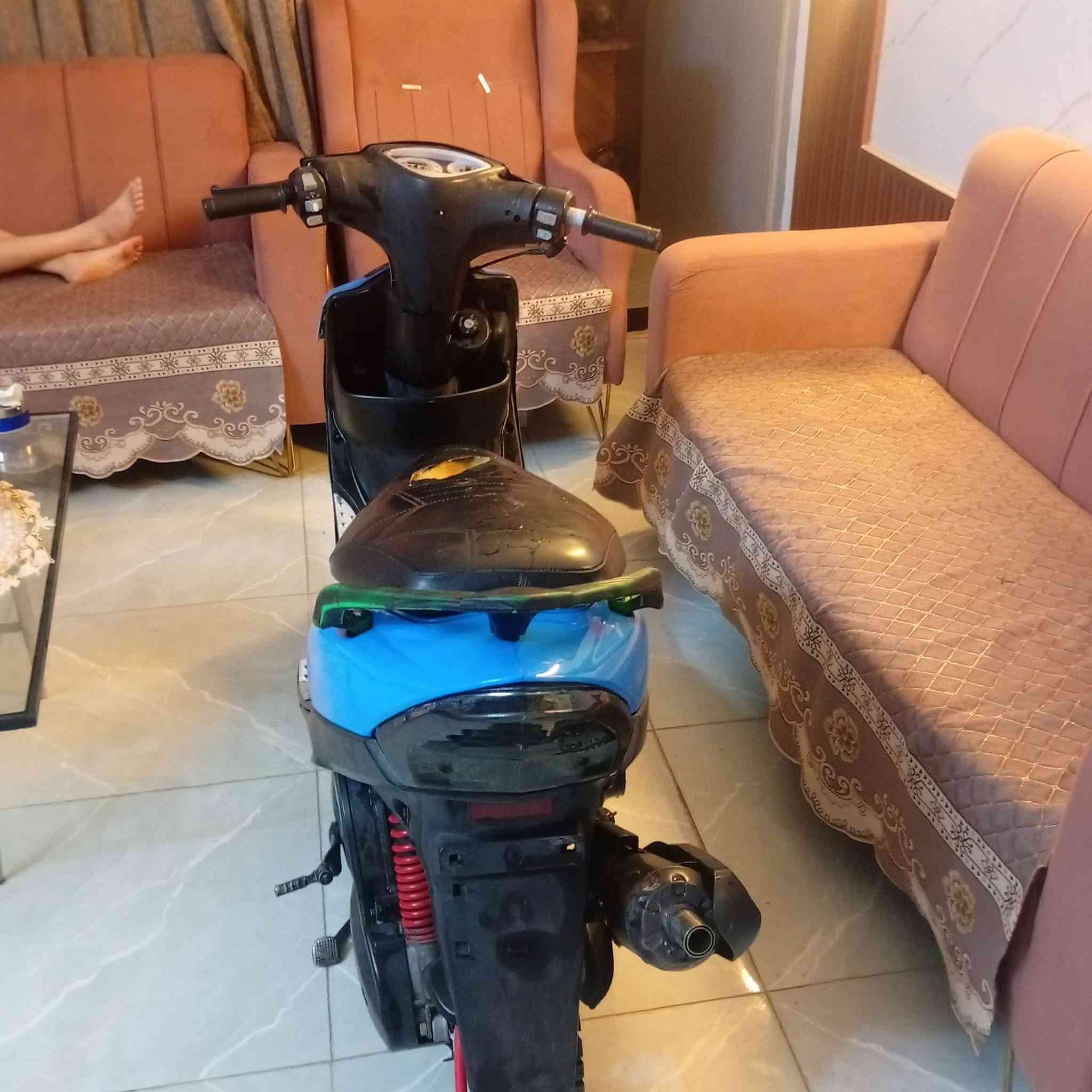 ماكس 49 بلادي دراجه تخبل السعر450 وبيه مجال بكل وقت موجود الرقم***********
