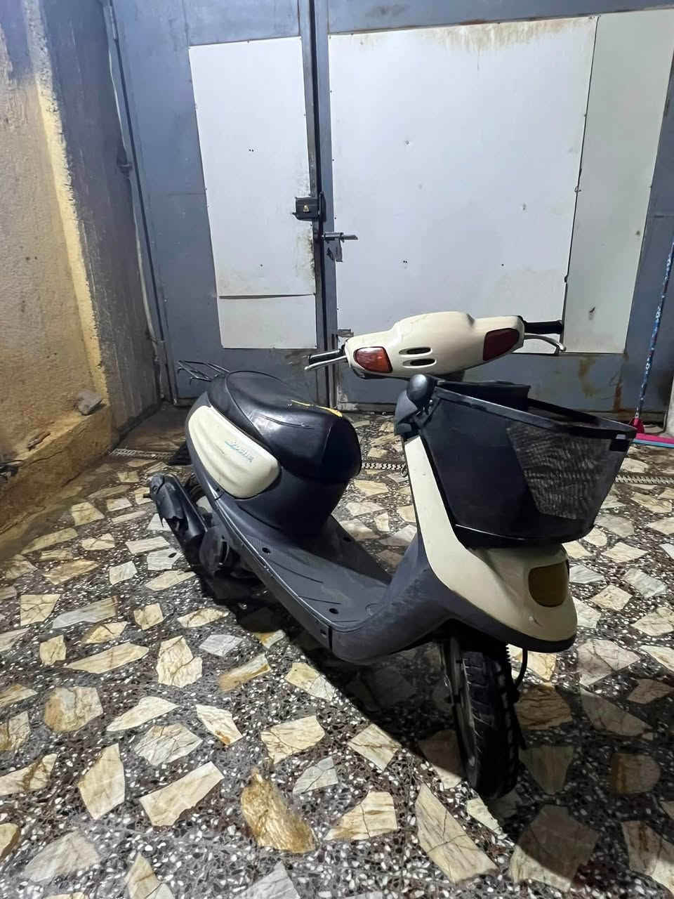 دراجه منغولي للبيع 
كهربائيات شغاله
مكينه ناعمه شلعه فول
السعر 350 وبيها مجال 
للاستفسار ***********
