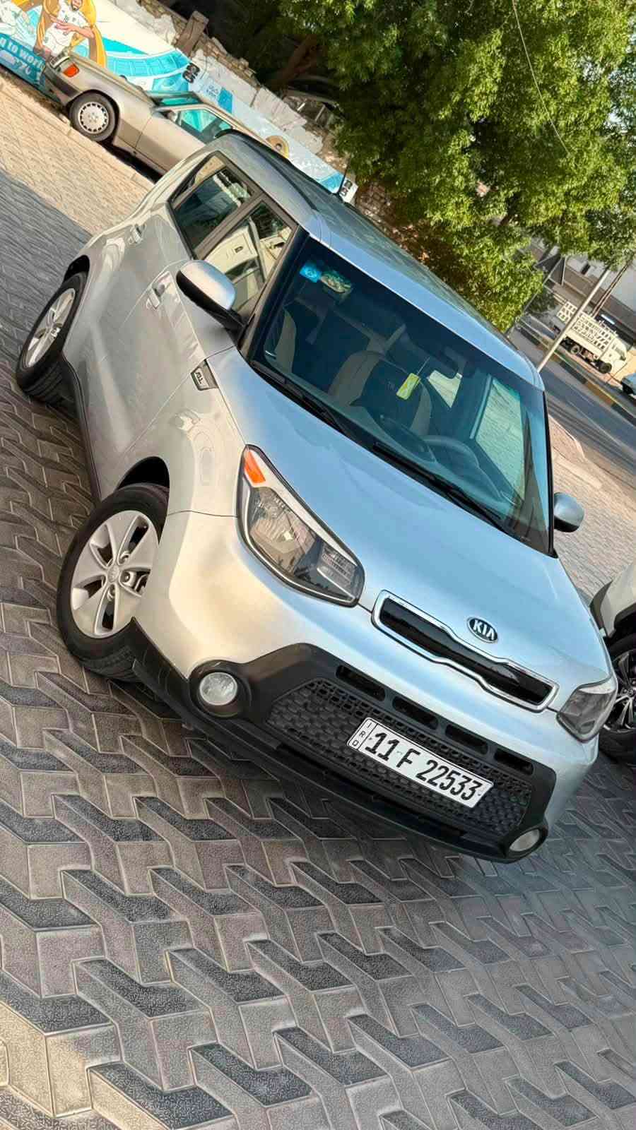 سلام عليكم كيا صول مديل 2016 مكينه 1600رقم بغداد سياره جديده احلا من صور مكان سياره كوت سعر 95 ورقه للستفسار اتصال ***********
