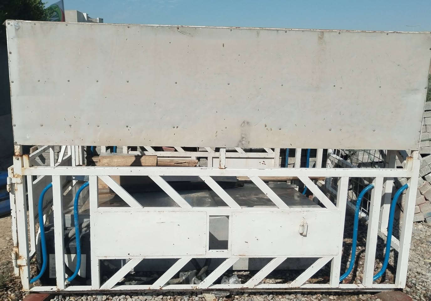 السلام عليكم جنج هيفا للبيع جاهز حيل نضيف لاخياس ولا زنجار المكان كركوك للاستفسار ***********
