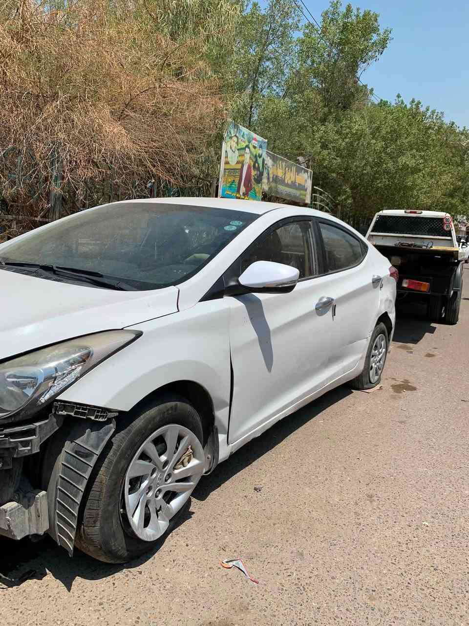 سلام عليكم
للبيع النترا موديل٢٠١١تنباع على وضعه

خليجي رقم أربيل دولي السعر ٥٨ وبيهه مجال مكان السياره بغداد الكاظميه للتواصل الاتصال على الرقم ***********
