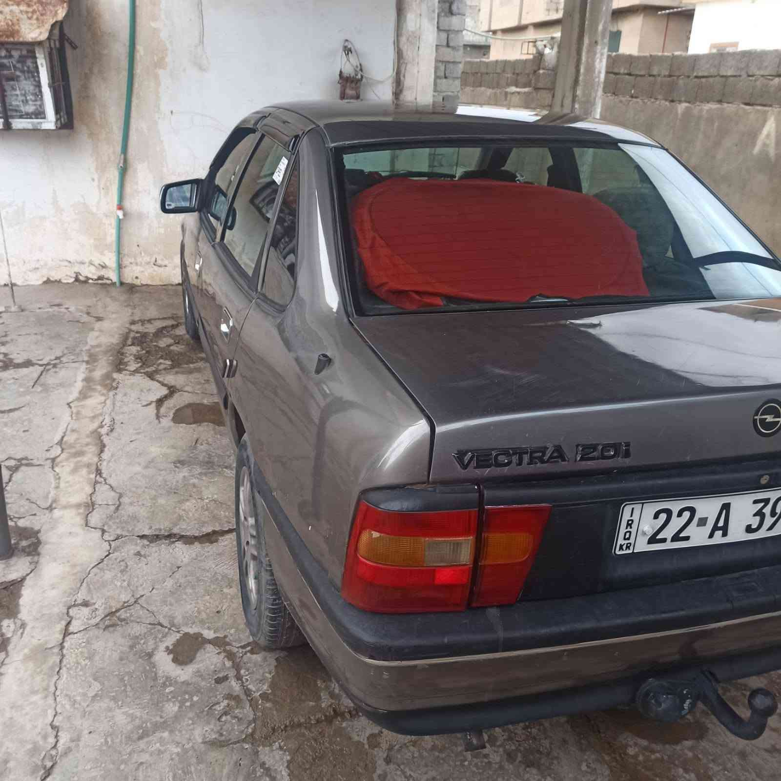 حجم ٢٠٠٠ • اوتوماتيك • مصبوغة