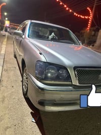ملكة • ٢٠٠٠ • رقم بصرة
