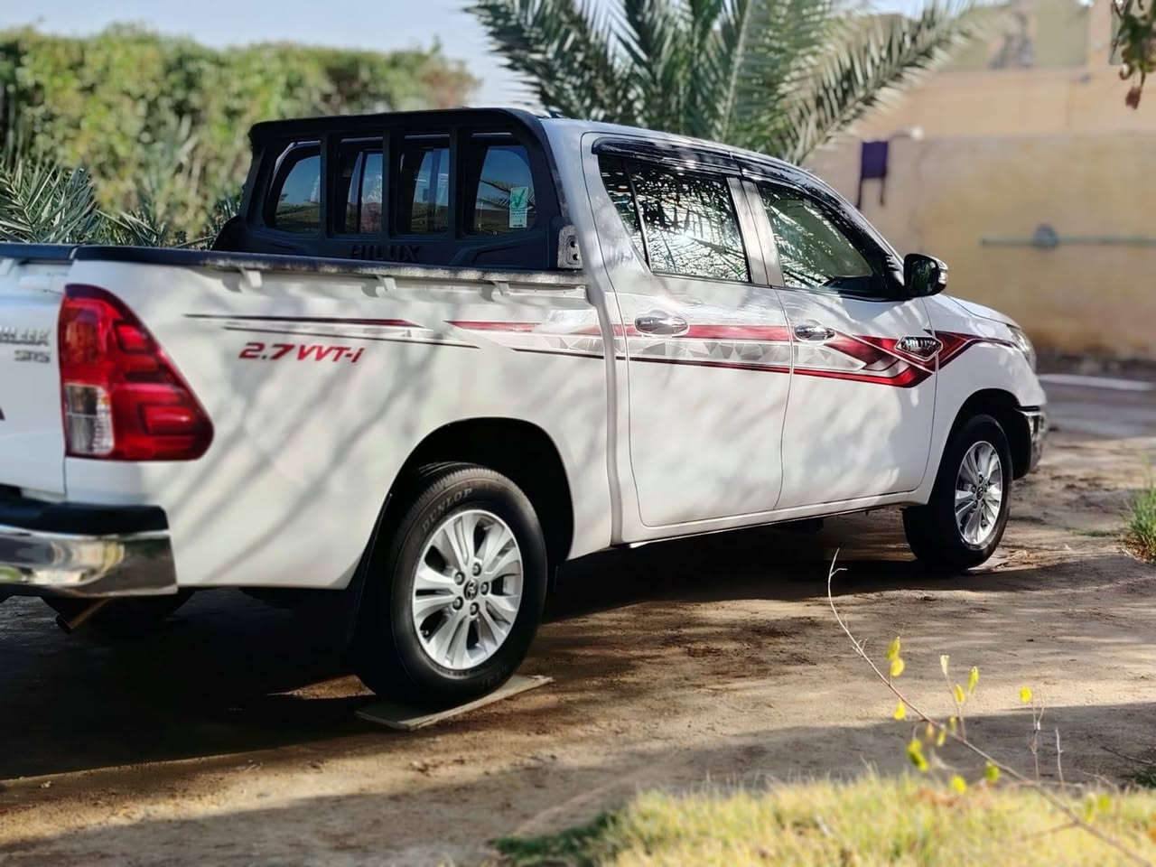 هايلوكس فول • ٢٠٢٣ • ماشيه ٥٤ الف