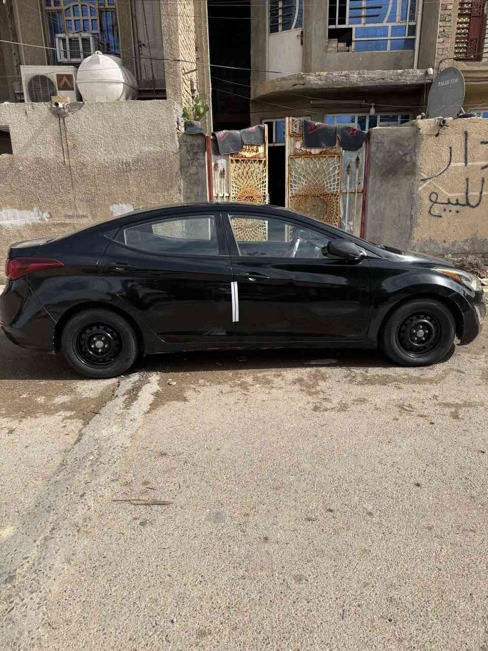 النترا موديل 16. محرك الفين دوش. كير جديد مال حاوية. سيارة بمريكة بس حالوب. بل عراق. جاملج وبنيد. والباقية كلة مكفول السعر 105. رقم بغداد وبسمي تحويل ثاني يوم.   الهاتف. ***********
