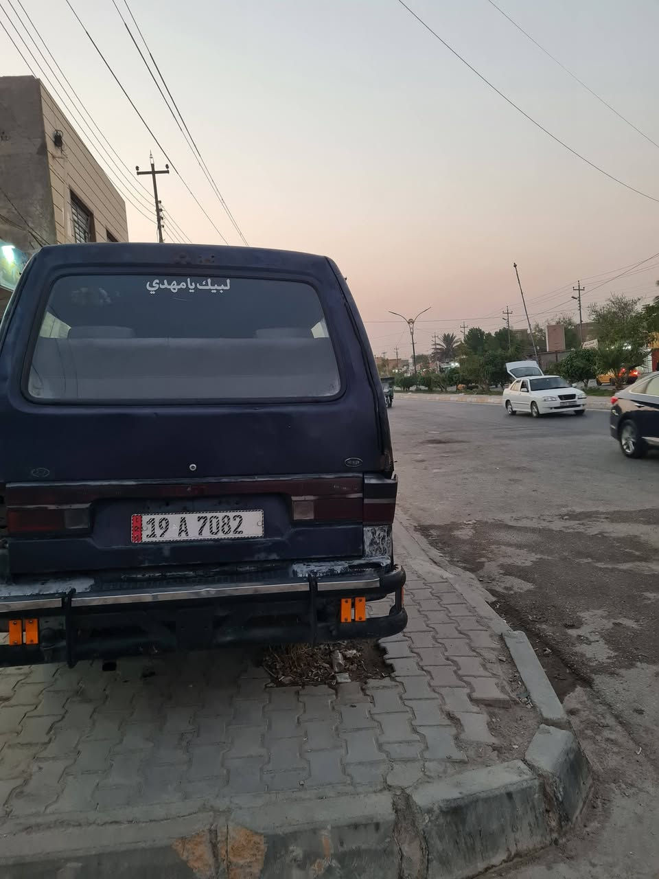 السلام عليكم كيه بسته للبيع رقم انكليزي بسمي موديل 95 هيه مصفره خط حي سنويه ساقطه شواصي معمره تخم تاير كهربائية  شغاله كلهه حداديه جديده كير ومكينه مكفوله السعر35 وبيهه مجال شي بسيط مكاني كربلاء حي العسكري العابد قرب جامع المهدي هاذه رقمي الشراي يتصل الخاص مقفل 🔒***********
