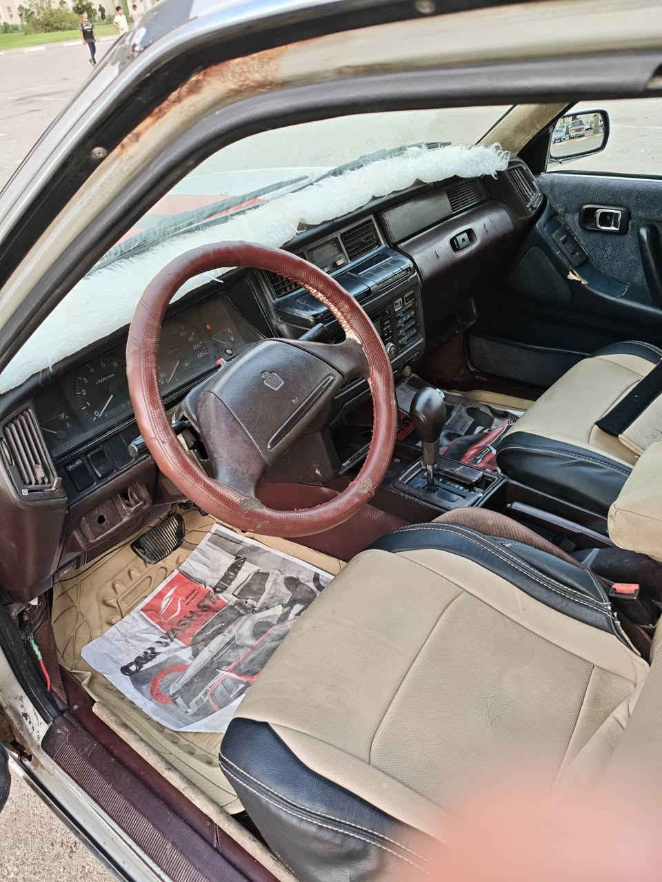 السلام عليكم  كراون ارنب ستيشن للبيع موديل ١٩٩١ رقم مثنى مشروع وطني  محرك ٣٠٠٠  دشبول يسره بلاد  السعر ٦٥ وبيه مجال  عنواني شقق بسمايه   رقم الهاتف ***********
