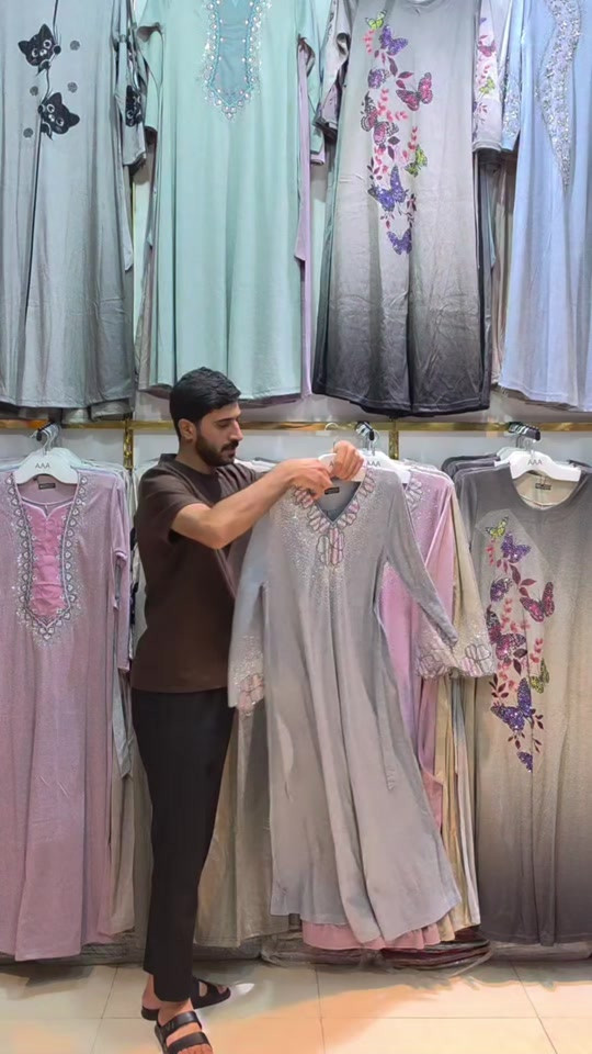ازياءبربور • ترند • حجز