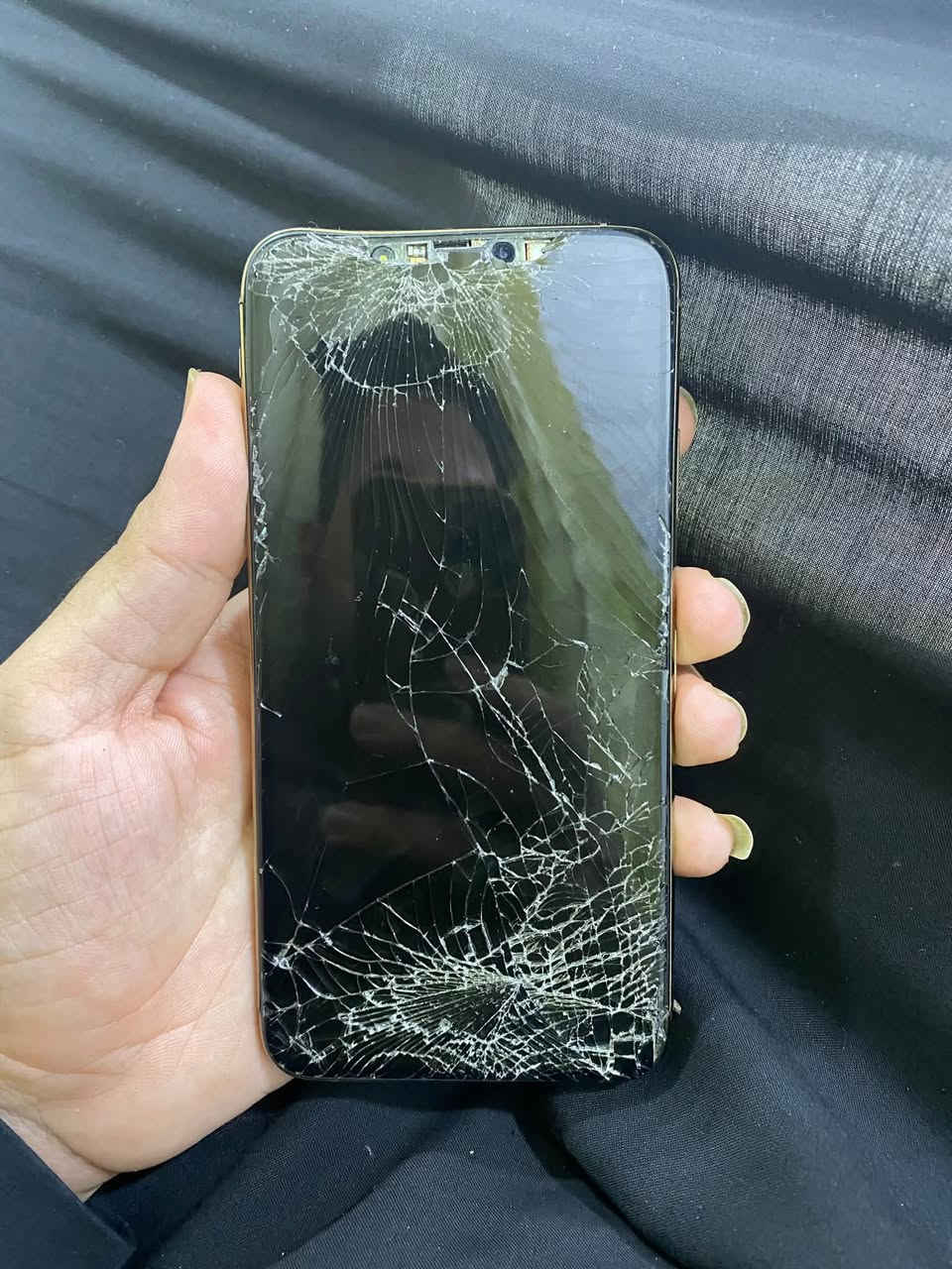 11pro max هاذ وضعه ابيعه

