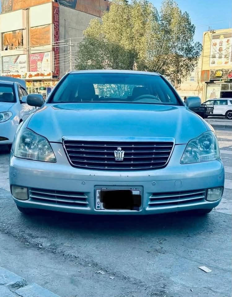 شاهينة 2005 كصةقمارة فقط 6 بصمات تبريد قطعتين تحوير نجف متومة طبق الأصل ساحب واجهة بيها ب37 للاستفسار *********** مكانها بغداد
