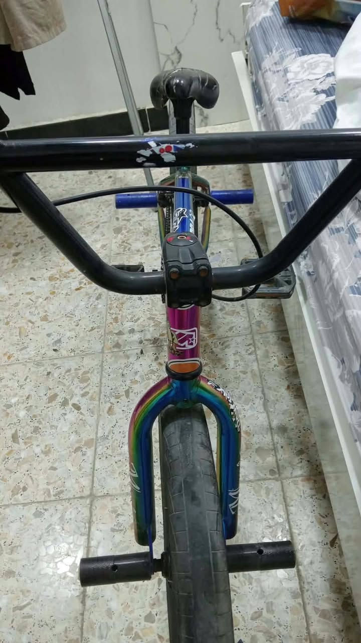 بايسكل BMX حجم 27
مثل ما موضح بلصورة 7الوان كلش جديد مامستخدم بي هواي موصفات
سعره 150وبي مجال بسيط
العنوان بغداد رئاسه العبيدي شارع ٢٠
***********
