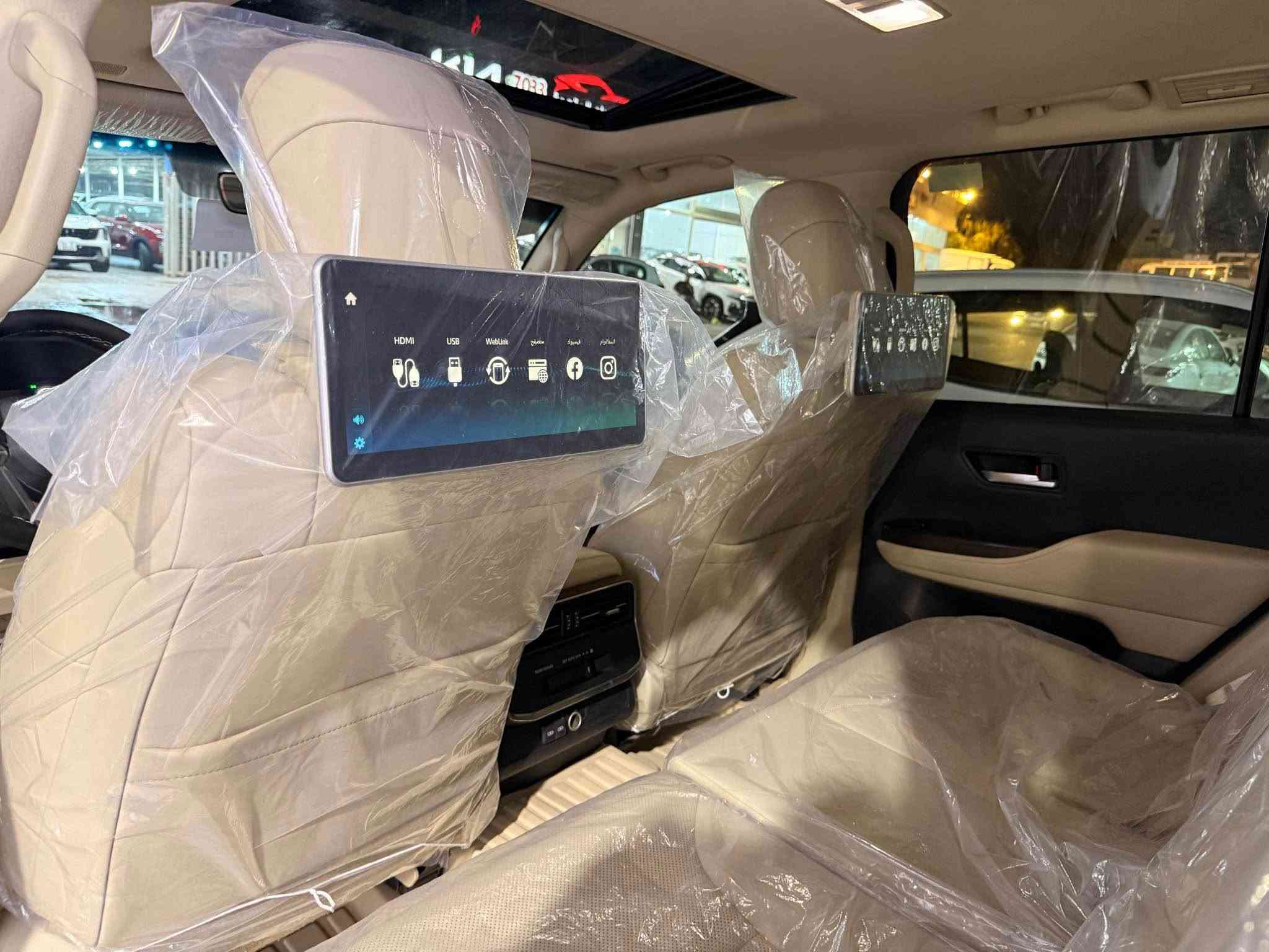 لاندكروز 2022 ساز سبيعنية ام التطبيق
فئة GXR لمتد
فول 1/1 محرك 6 سلندر تنفس طبيعي حجم 4000
ماشية 83 كم قابل للزيادة
فتحة سقف + بصمة دخول وتشغيل
كراسي جلد + تبريد + تحكم كهربائي
جنطة كهرباء + 3 شاشات تدعم ماربلي
حساس امامي وخلفي
ثلاجة وسطية + قفل اكسل + دفلوك
السيارة كفالة من الصبغ فقط بيها رصعة عدلتها بارد مقدار 4 اصابع بذيل جاملغ السايق سونار موجود وشرط الفحص
رقم بغداد بأسمي هزة وفحص وسنوية كله جديد
السعر 585 $
مكاني بغداد معارض الكريعات
للاستفسار / *********** بغداد, العراق
