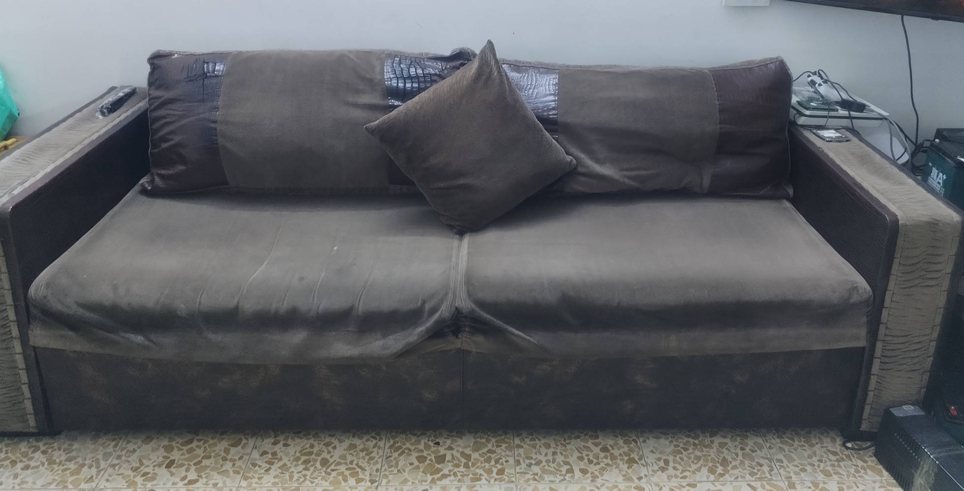 تفتح سرير • ٢ كبار • ٢ صغار