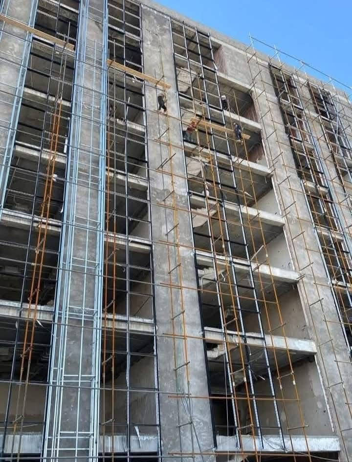 ༺═══   🏗️ مكتب وساحة الإعمار 🏗️ ═══༻

✅ بيع • شراء • تأجير

🔸 جكات (3م -4م و5م)
🔸 سكلات (60 - 80 - 90 - 120) وسكلات 3م
🔸 فخات عادية ورباعية
🔸 دنك بجميع القياسات
🔸 مصاعد مواد البناء
🔸 عربانات حمل
🔸 مولدات كهربائية
🔸 كمبكترات (دكاكات)
🔸 حادلات صغيرة وكبيرة
🔸 ساقولات 
🔶كاصوصه كونكريت
🔸 دراب خشب جديد
🔸 براميل جديد ومستلزمات مواقع البناء 

💯 ليش تتعامل ويانا؟

✔ أسعار منافسة
✔ معدات جاهزة للتسليم
✔ بيع بالجملة والمفرد
✔ شراء وبيع المستعمل
✔ خدمة سريعة وموثوقة

🚚 نوصل إلى جميع محافظات العراق وكافة مناطق بغداد

📍 العنوان:
بغداد – البلديات – تقاطع الكهرباء – باتجاه مخازن الإسمنت سابقًا.

🛑للتواصل:

 منتظر: ***********
 عبدالله: ***********
