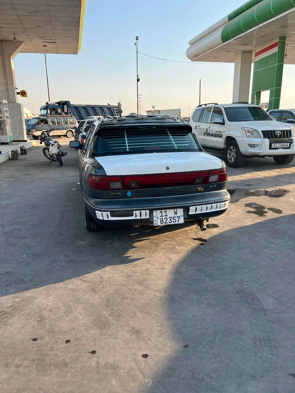 سلام عليكم شباب كيا سيفيه ٩٣رقم بغداد انكليزي سنويه لل٣٠سياره بلاديه بيهه صبغ مكانات سياره خير من الله تبريد ثلج ❄️ تخم تاير صدر خلفي امامي نفض مكينه وكير جدد مكينه مفتوح وكير عادي مابيهه كل نقص ابد السعر ٣٦ وبيهه مجال  اي استفسار هذا رقمي *********** /***********
