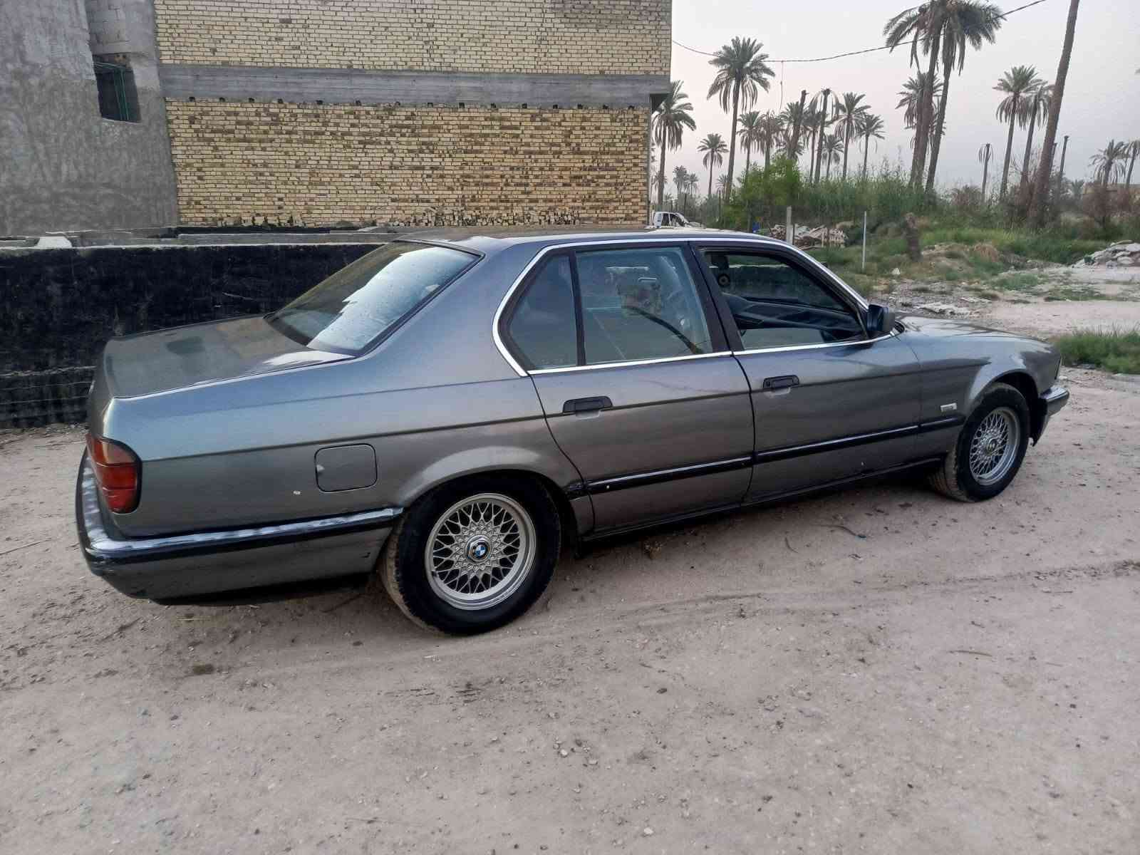بي ام ٧٣٥ • ١٩٩١ • مكينة حداديه