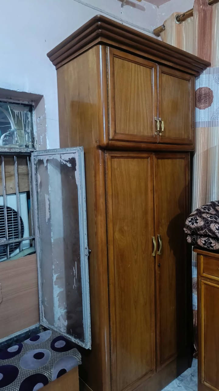 غرفه تسكام صاج داخل وخارج النوع الثقيل ام السته طابقين ظهر جرجوبه دنگ لوي وتوج زان مصري مكاني محاويل للاتصال ع الرقم ***********
