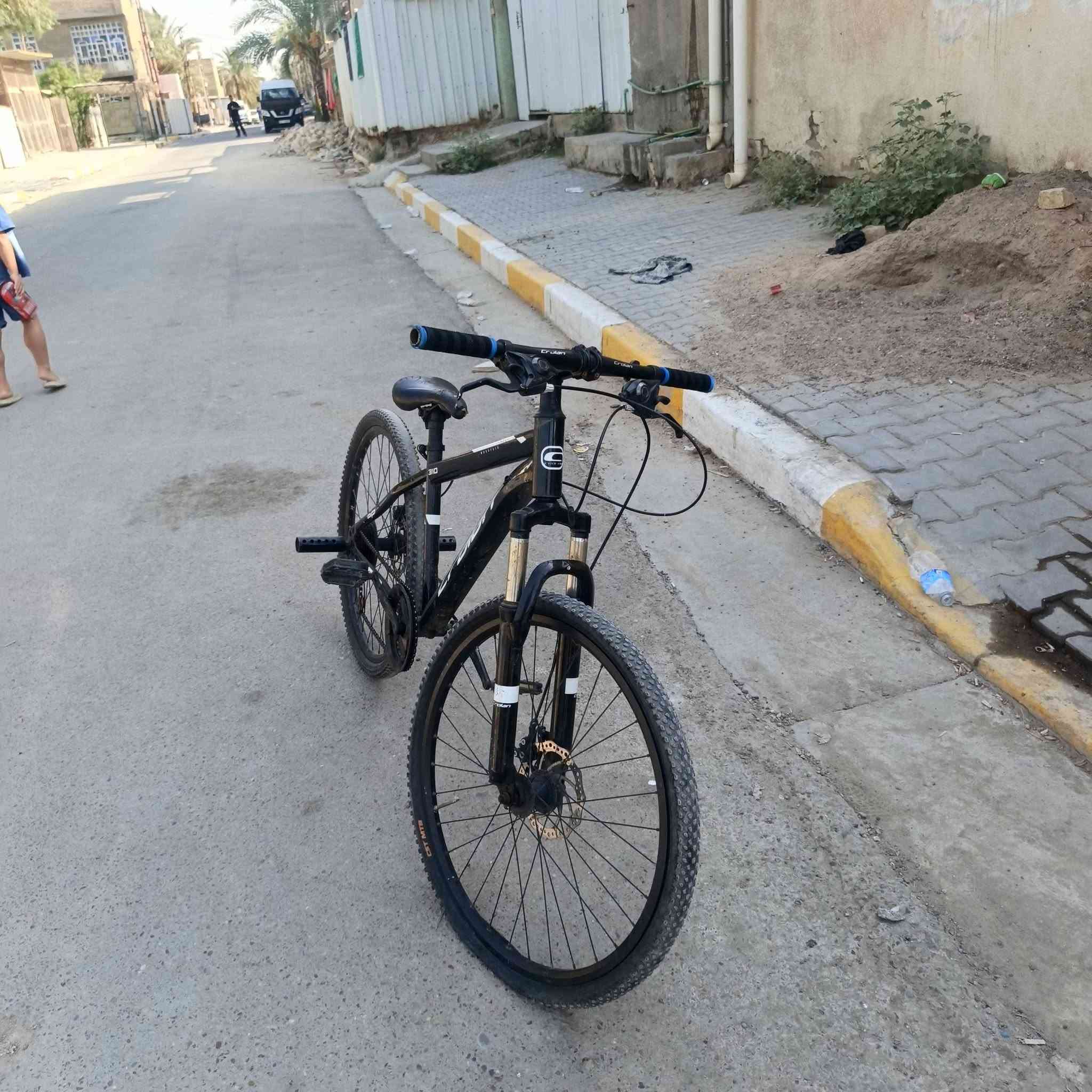 باسكل 310 للبيع 75وبي مجال
بريكات بس ضب وباسكل نضيف 
وبي بنجر بل تاير ألامامي بس 
*********** للستفسار
