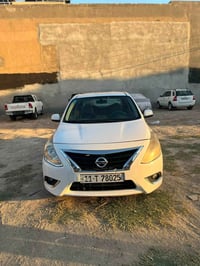 نيسان سني هندي موديل 2020  ماشيه 90 الف السيارة مابيه حادث ولا صبغ ولا...