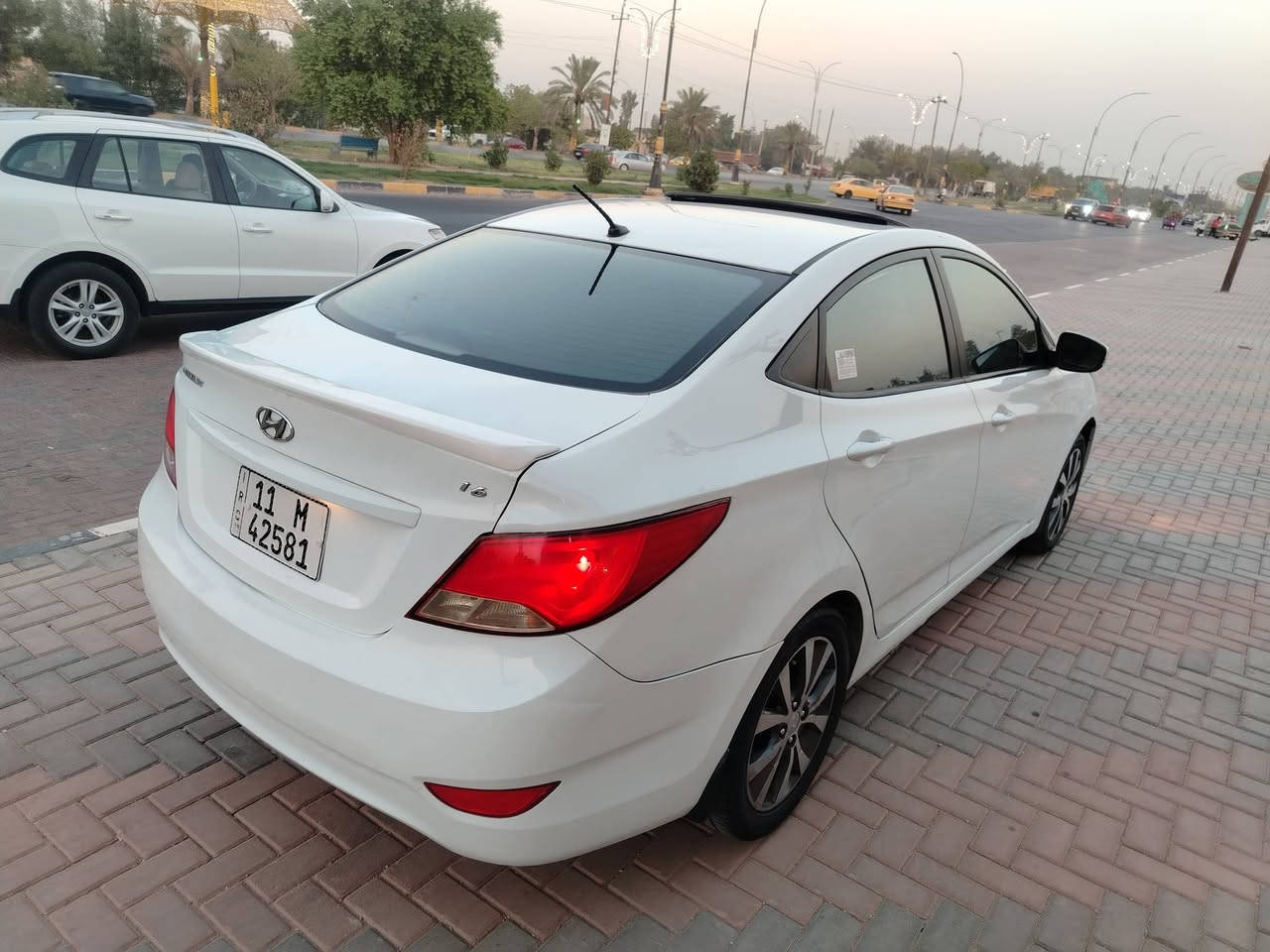 سلام عليكم أكسنت ٢٠١٦خليجي
رقم بغداد بسمي دولي سنويه ٢٠٢٨ مكينه ١٦٠٠ كفالة
ماشيه ١٣٠ الف فول موصفات سونار واضح سيار جاهز 
سعر ١٠٨ بيه مجال مكان كربلاء المقدسة 
***********
***********
