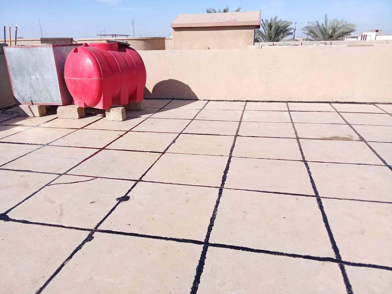 عملنا #تصليح او ادامة الماستك القديم
تنظيف السطح 
قلع الماستك القديم 
اضافة ماستك جديد اصلي 
الاستفسار الاتصال ع رقم *********** موجود واتساب
