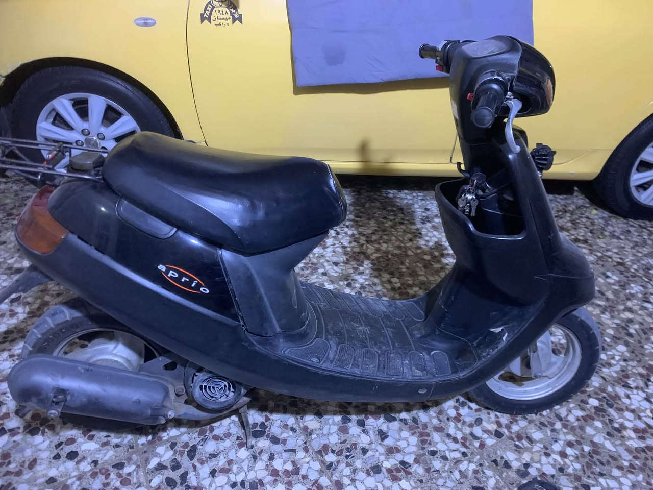 دراجة بطة للبيع نضيفة ممفتوح بيهة شي سلف وهندر ب350 بيهة مجال شوي تصلو على الرقم او واتساب ***********

