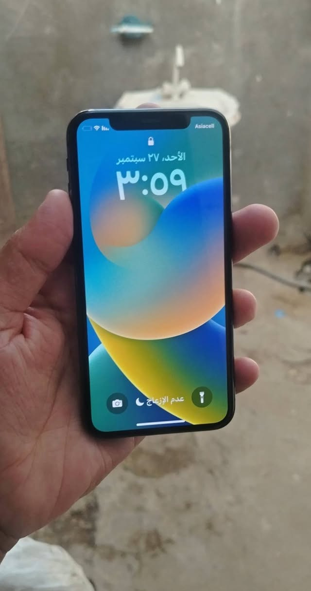 سلام عليكم 
متوفر ايفون x
ذاكره 64
بطاريه 100اصليه احسن نوعيه شادله
شاشه مستبدله اصليه الله شاهد احسن نوعيه
والباقي كله عل بلاد
السعر 125وبي حك جيتك 💕
***********واتساب
