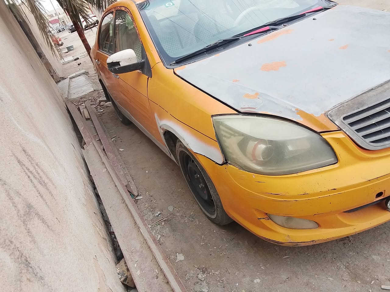 عسلام عليكم سياره لبيع جلي موبل محور بيكاجو بسمي ناصريه مركز  سياره مدعومه جه اليمنه العبري بنيد 
*********** حداديه نص عمر تصل

